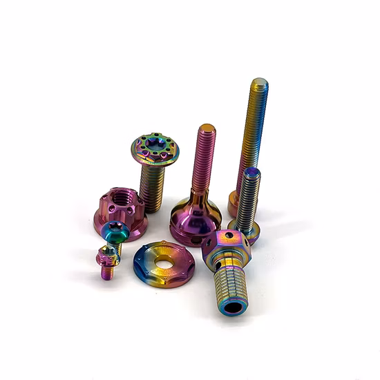 Attaches en titane à vis personnalisées colorées